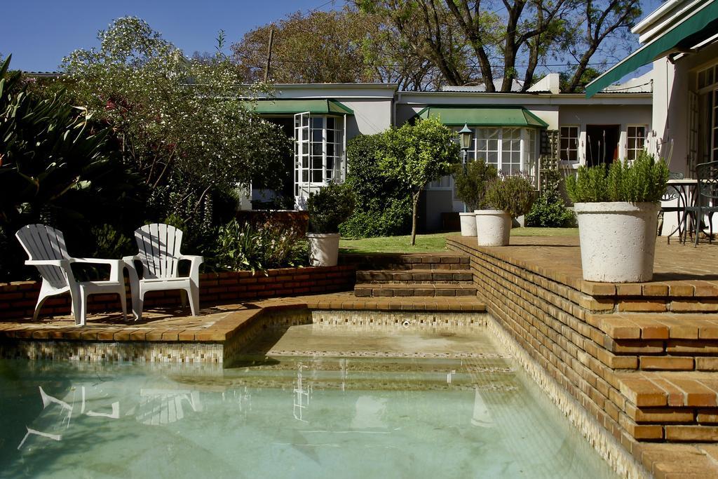 Melville Manor Guest House Johannesburg Esterno foto