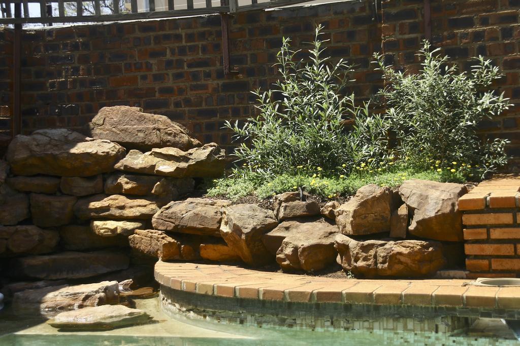 Melville Manor Guest House Johannesburg Esterno foto