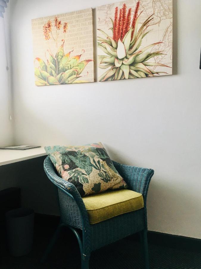 Melville Manor Guest House Johannesburg Esterno foto
